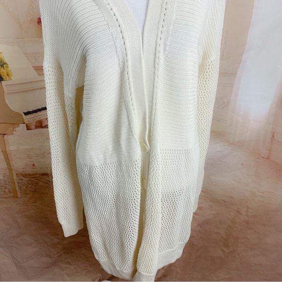 Vince Ivory Cable Knit Cardigan - Picture 5 of 9